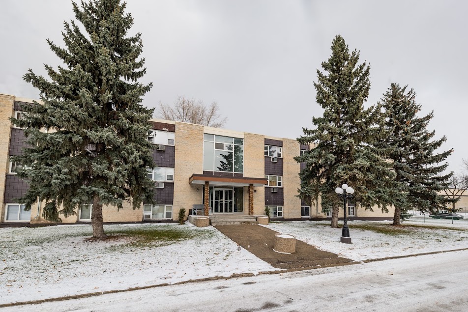 122 Weatherstone Pl Weatherstone Apartments Sussex Realty